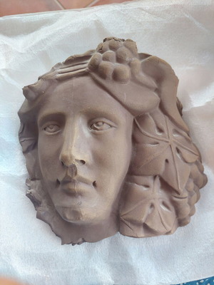 Κεραμικό ανάγλυφο Διόνυσος Yria Ceramic Studio Πάρος 1989