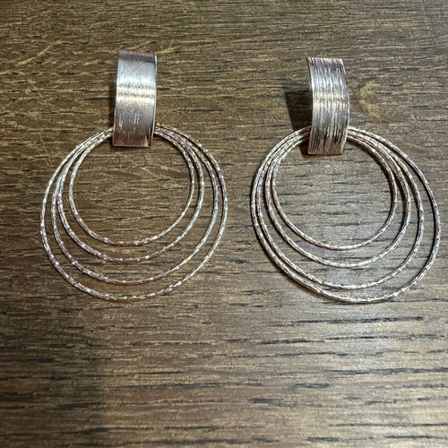 Hoop earrings new, pink gold tone
