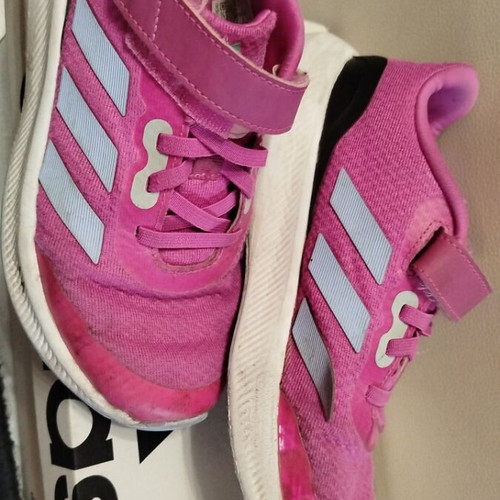 Adidas athletic shoes size 34 used, pink