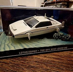 James Bond Lotus Espirit - The spy who loved me Αυτοκινητο μοντελο και τευχος