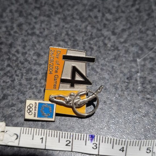 Olympic Pin Athens 2004 Gymnastics Day 14 like new