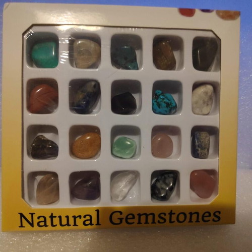 Collection of 20 natural semi-precious stones in box like new