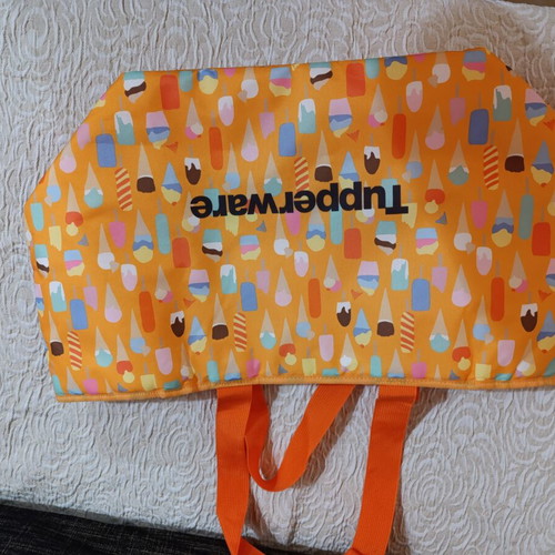 Tupperware insulated bag 30 liters new