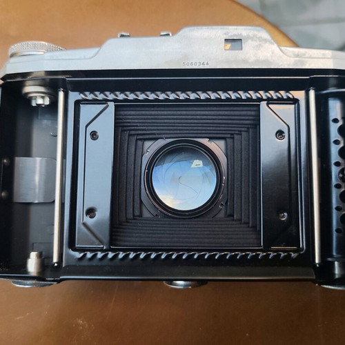 Ercona II camera used with leather case