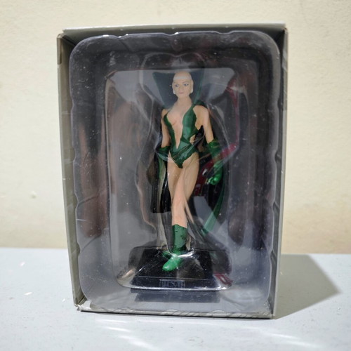 Eaglemoss Classic Marvel Figurines Collection Moondragon like new, metal