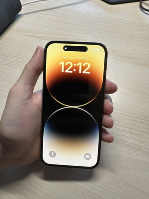 iPhone 14 Pro 128GB μεταχειρισμένο, χρυσαφί, με δύο θήκες, μικρό σπάσιμο πίσω