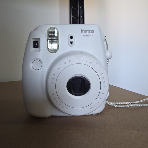 Fujifilm Instax Mini 8 camera like new