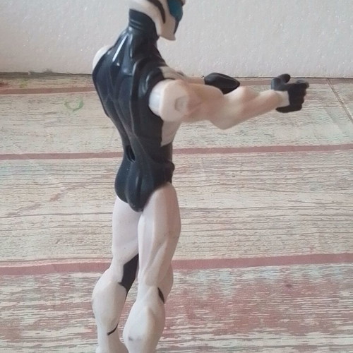 Mattel Max Steel Ultra Blast 2012 figure used with joints