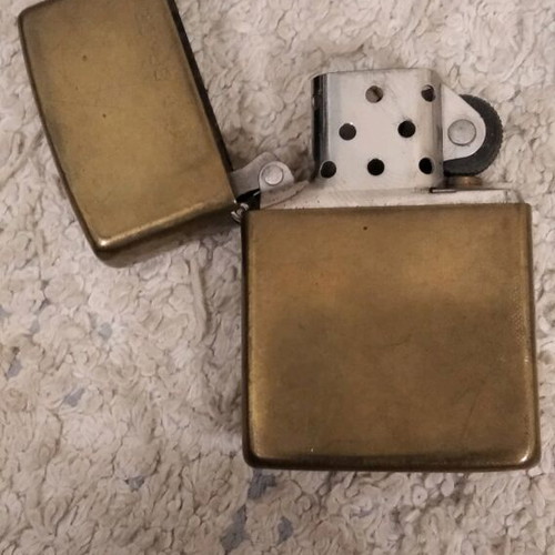 Zippo lighter collectible used, bronze color