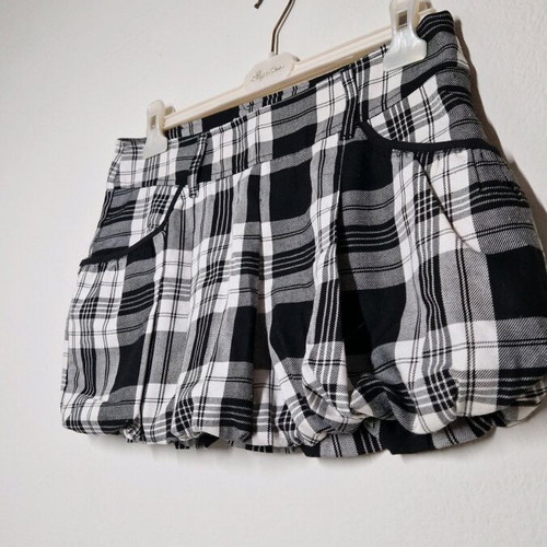 Zara plaid mini skirt balloon style with pockets like new