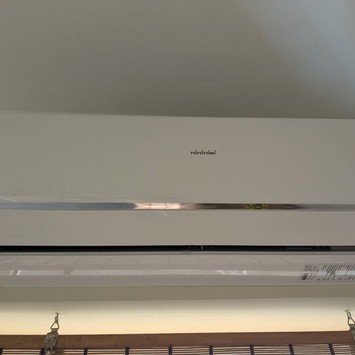 Toyotomi 12, like new air conditioner Eco