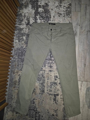 Zara men's chino pants size 48 like new
