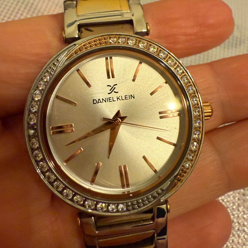 Daniel Klein women's watch like new, multicolor