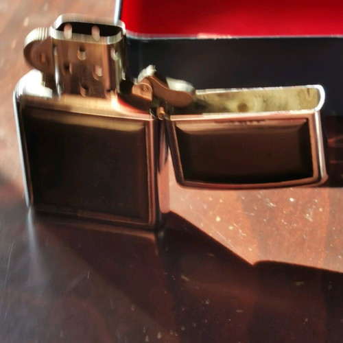 Zippo lighters used, set of 2 vintage collectible