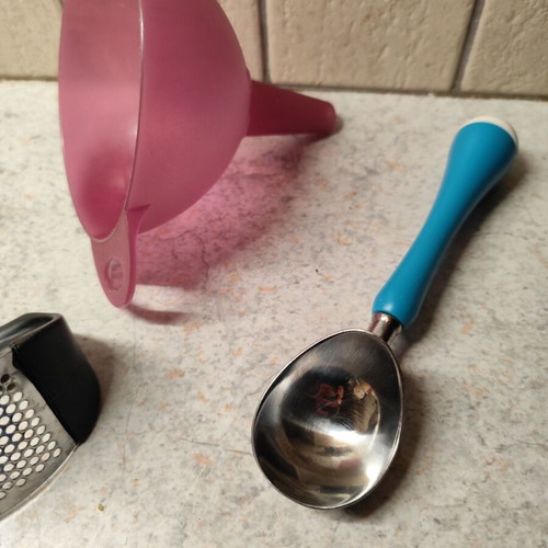 Kitchen tools like new