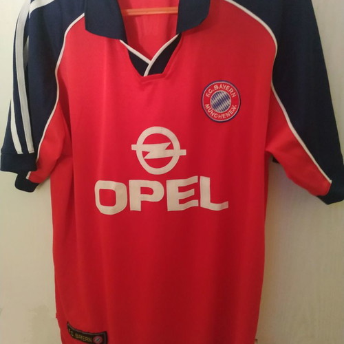 F.C Bayern Munchenen shirt used with Opel logo