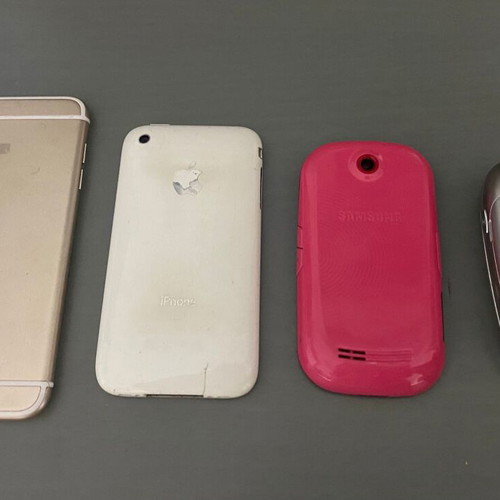 Old cell phones used with batteries and chargers