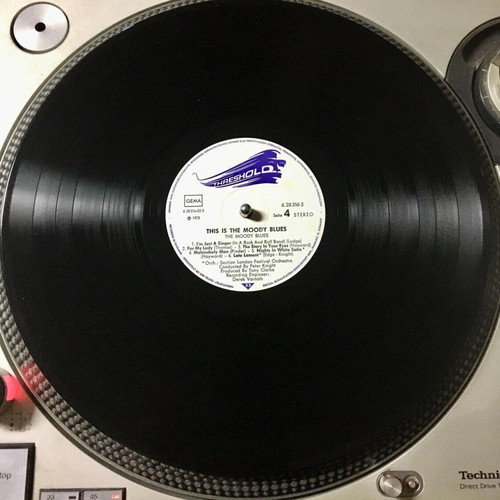 This Is The Moody Blues 2 x vinyl LP used, rock
