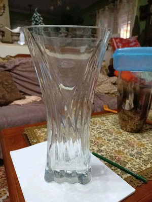 Βαρύ γυάλινο βάζο χειροποίητο σαν καινούργιο