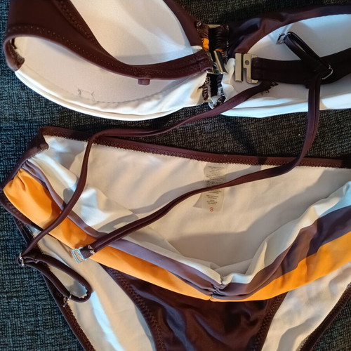 Trichrome bikini swimsuit like new, size S, brown and white
