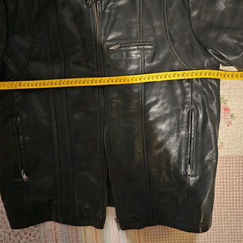 Leather jacket black XL like new