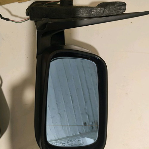 BMW E46 Sedan facelift mirrors like new