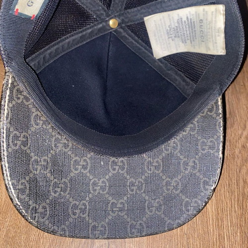 Gucci Kingsnake Print GG Supreme Baseball Hat used, bad condition