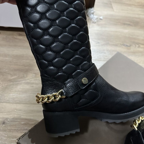 Kanna quilted leather boots with chain, size 38, black