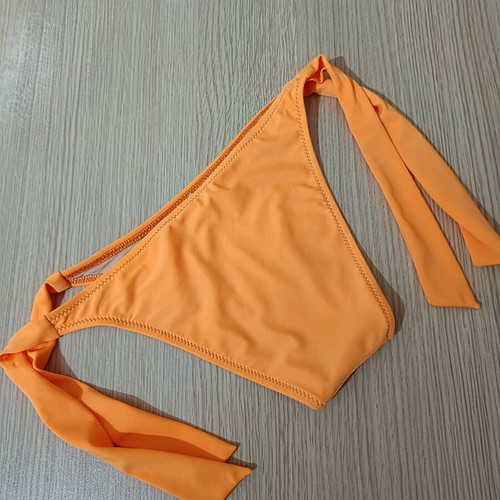 Mimi bikini bottom new, size S, orange