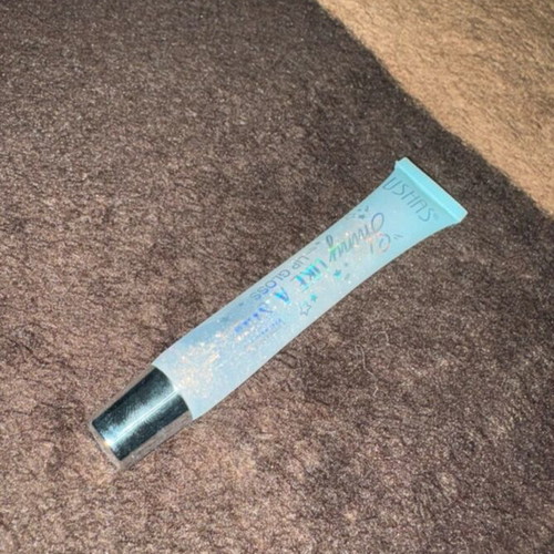 Gloss glitter unused