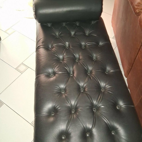 Recliner chaise lounge new, black leatherette, vintage style