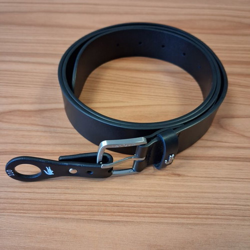 Lacoste leather belt 110 cm, black, men's