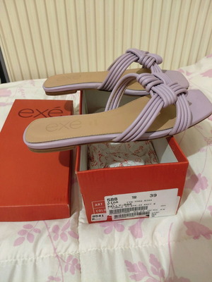 Exe leather lilac sandals used, size 39