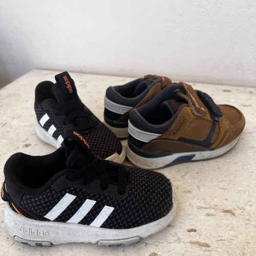 Boys' shoes size 20 like new, two pairs