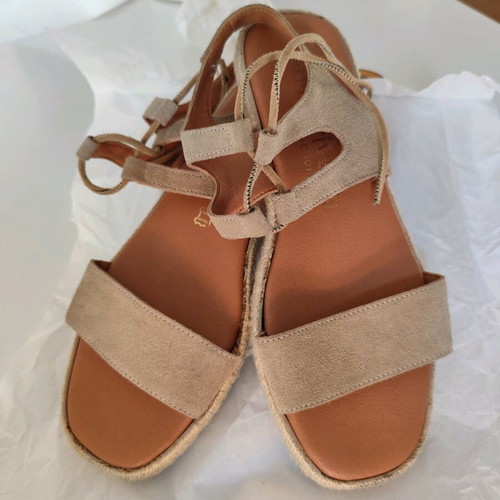Beige suede women's sandals size 37 like new