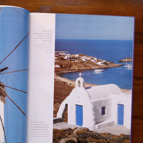 Collection of 5 hardcover albums like new, Lost Homelands and Islands