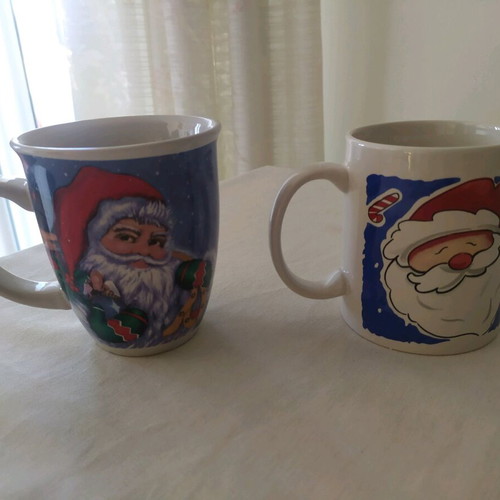Christmas mugs used, set of 2 pieces
