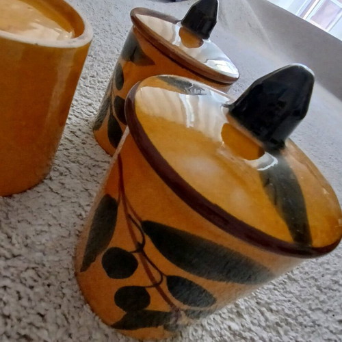 Vintage ceramic jars set of 3 with lid olive design like new