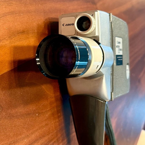 Vintage camera Canon Motor Zoom 8 EEE used, antique collectible model 1962