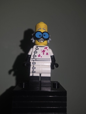 Lego CMF Monster Scientist Series 14 minifigure used