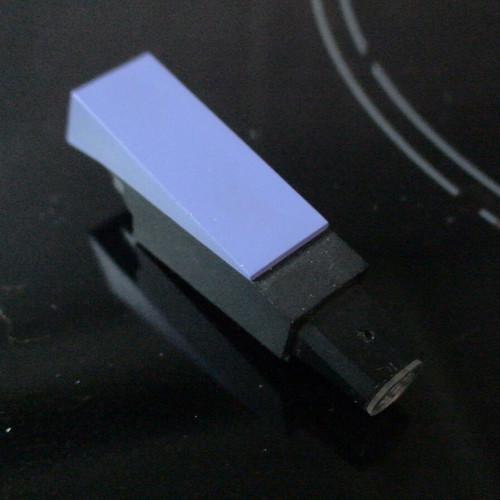 Unknown type record player head used without needle