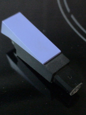 Unknown type record player head used without needle