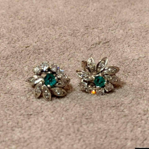 18K White Gold Earrings with Diamonds and Emeralds Like New
