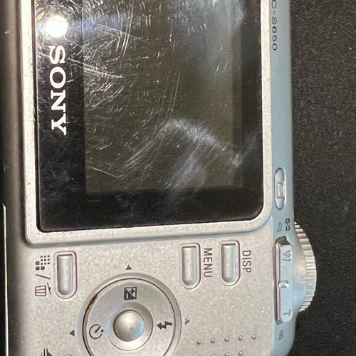 Sony DSC - S650 digital camera used, non-working for parts