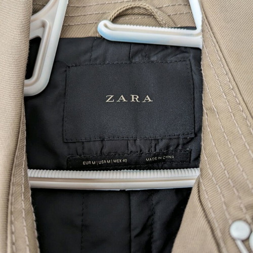 Zara trench coat unused, beige, size M with lining and belt