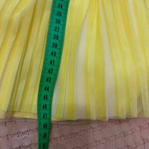 Baby dress set with hat for 12 months, like new, floral yellow
