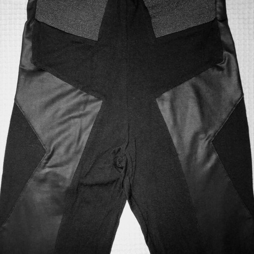 Women's black leggings XS new with vinyl patterns