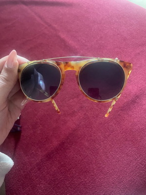 Kisterss sunglasses used, in excellent condition