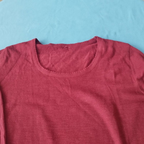 Burgundy Pullover Size XL like new, casual chic knitwear