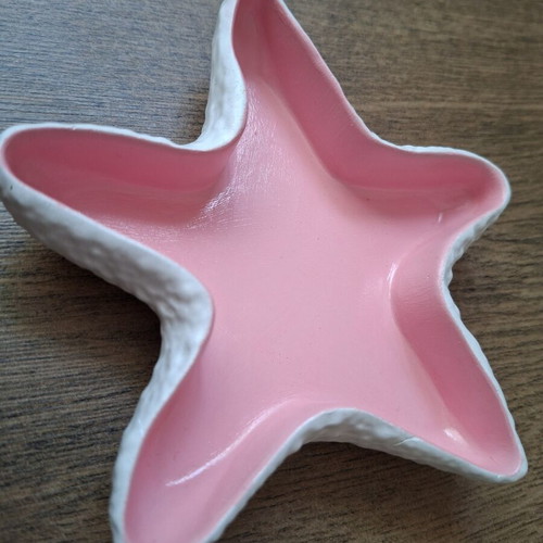 Handmade starfish plaster decor with acrylic paint, new